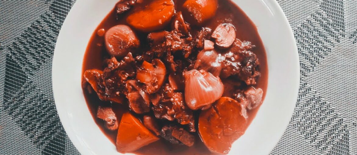 Beef Bourguignon-French beef stew in red wine