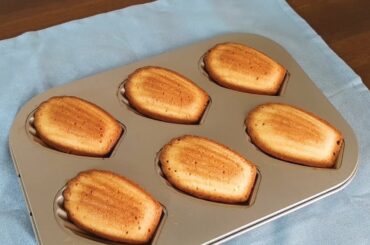 Classic French Madeleine - Lemon Madeleine Recipe