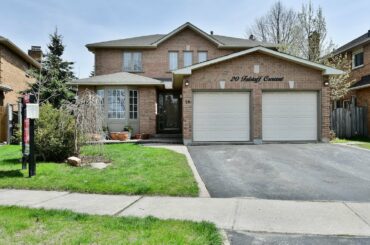 20 Falstaff Crescent, Whitby - Open House Video Tour