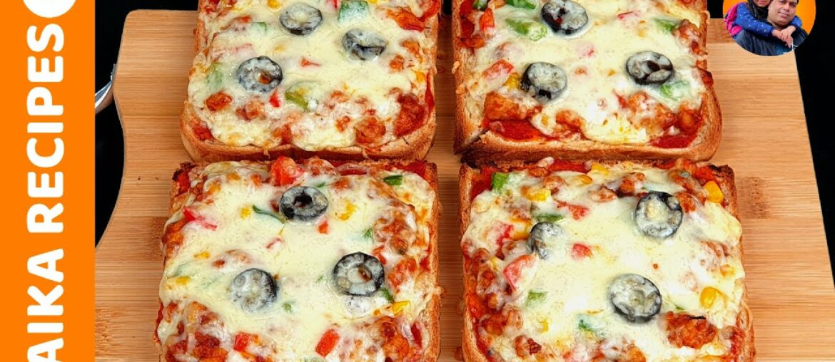 French Bread Pizza Sandwich Recipe in Oven I Quick and Easy Flat Bread Chicken Pizza Toast Recipe