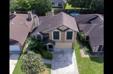 108 Coffee Lane for sale in Lake Jackson, TX 77566 - Residential