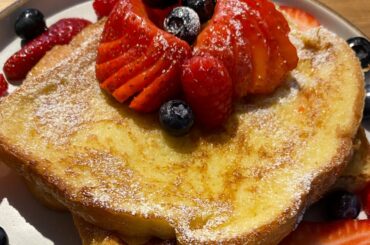 French Toast with Desi Touch - breakfast with fresh berries - tasty food ideas - Auntie Jamilla