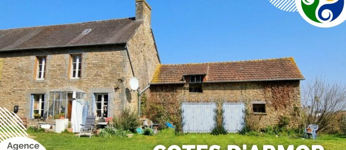FRENCH HOMES FOR SALE - 3-Bedroom Semi-detached stone house with barn in Brittany