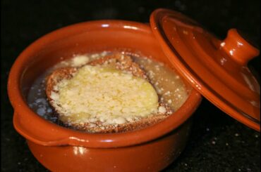 French Onion Soup recipe | Perfect for a quick healthy meal!