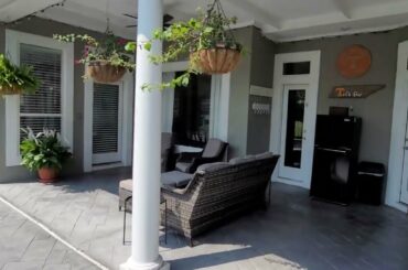 3743 Cricket Cove Rd E