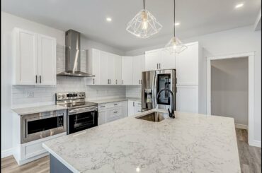 39 Tanana Lane ~ Whistlebend ~ Whitehorse, YT