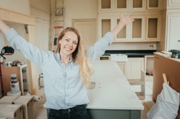 Chateau Kitchen Makover - We're so excited about our new worktops!