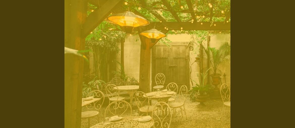 Happening Moods for Indoor Dining