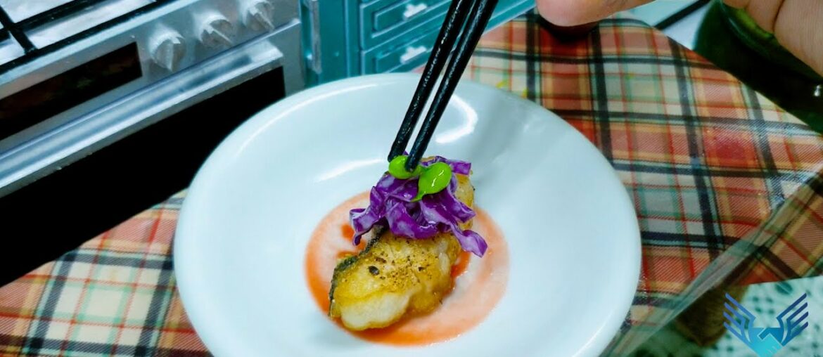 Homemade Miniature Pan Fried Mahi Fish and Purple Cabbage Salad Recipe / Miniature Food Cooking