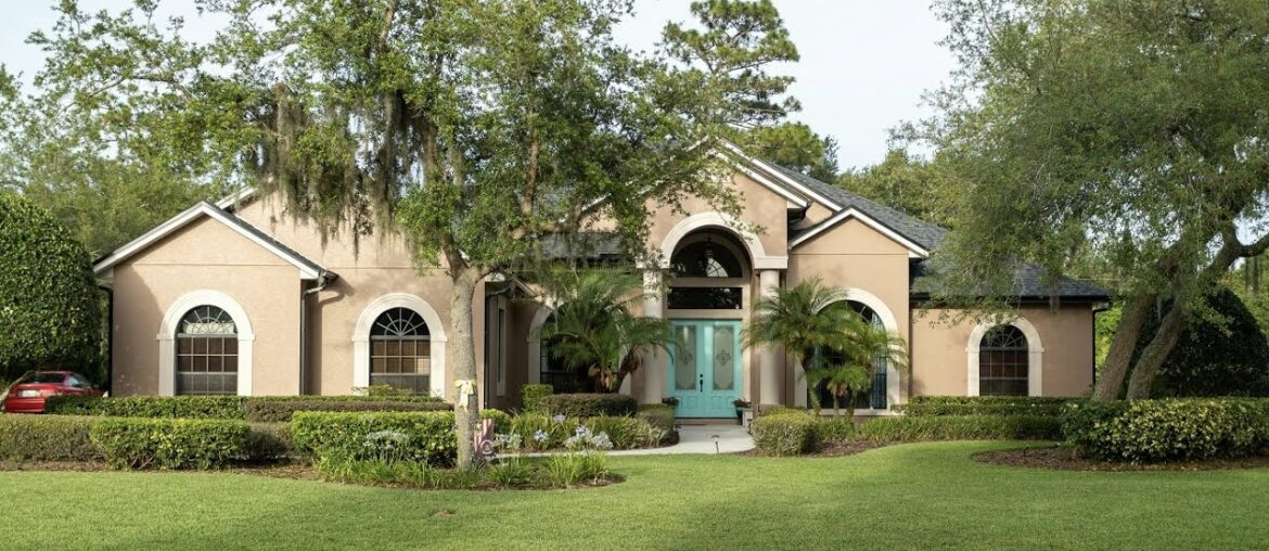 492 N. Pine Meadow Dr. DeBary, FL