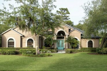 492 N. Pine Meadow Dr. DeBary, FL