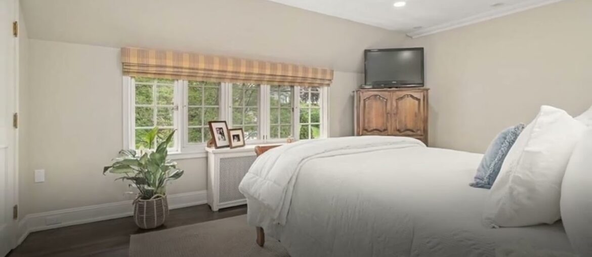 32 Tanglewylde Avenue, Bronxville, NY 10708