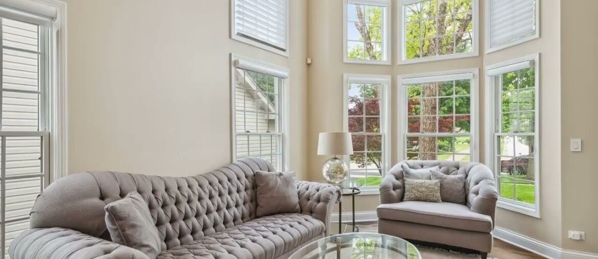 26 East 17th Street, Lombard, IL 60148 26 East 17th Street, Lombard, IL 60148