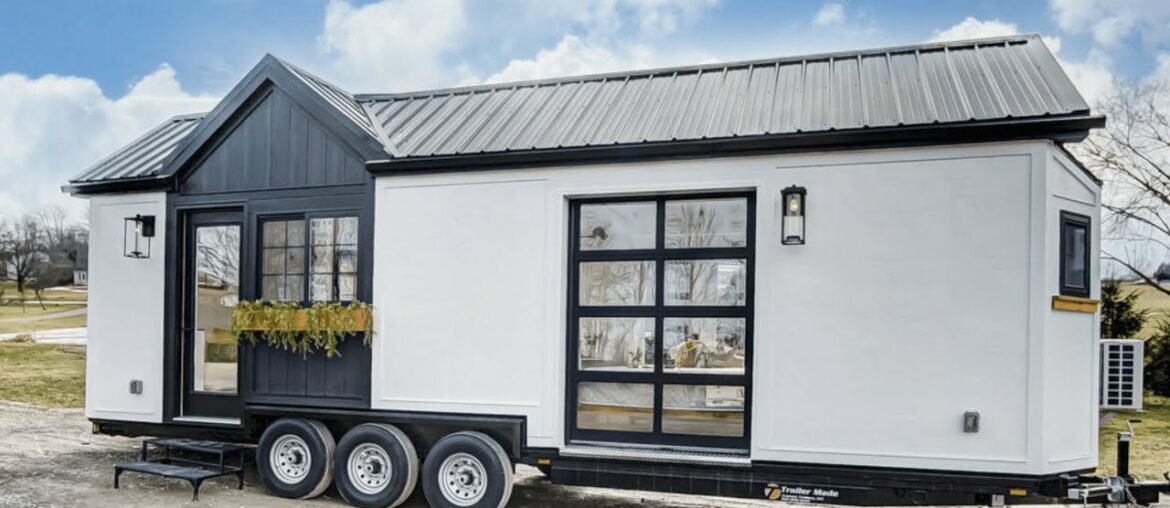 White Stunning Tiny House White Stunning Tiny House