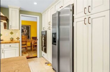 Real Estate for Sale 22719 Sparrowdell Drive, Calabasas, CA 91302