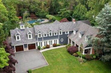 18 E High Road, Port Washington, NY | danielgale.com