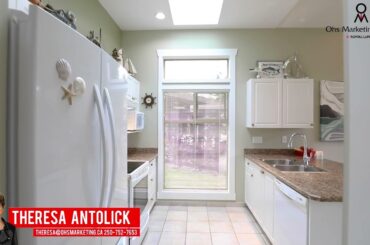 1237 Pond Place, French Creek