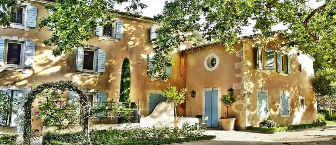 Baumaniere Les Baux de Provence France Baumaniere Les Baux de Provence France