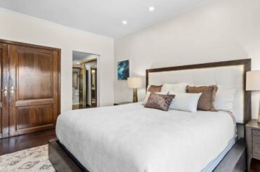 325 South Swall Drive, Unit 504, Los Angeles, CA 90048