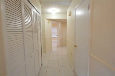 556 Silvergate Loop, video tour (French)