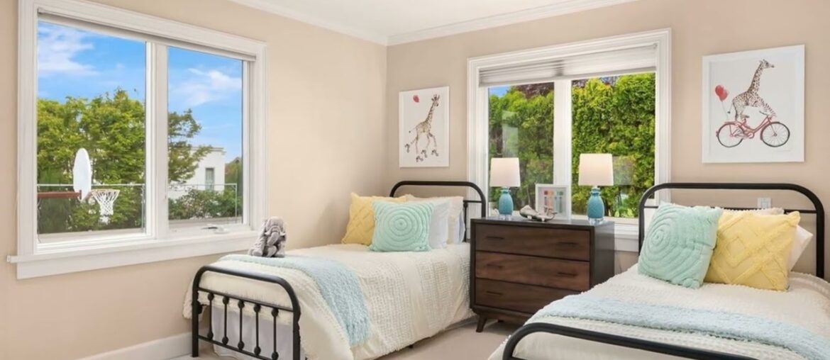 1365 92nd Avenue Northeast, Clyde Hill, WA 98004 1365 92nd Avenue Northeast, Clyde Hill, WA 98004