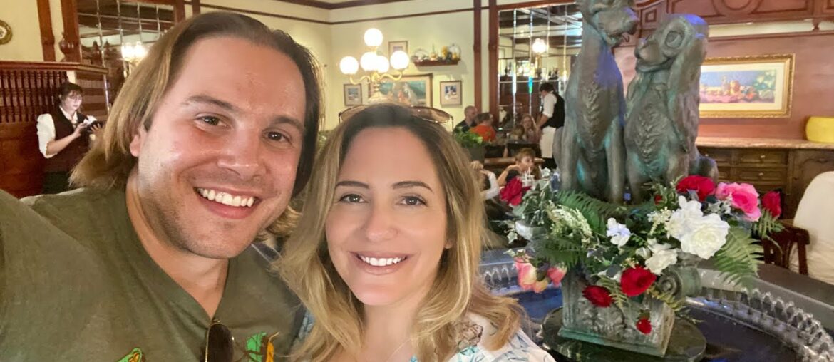 Dining at Tony's Town Square in Disney's Magic Kingdom - New Menu & Tron Construction!