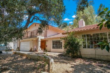 24562 Desert Avenue, Newhall, CA
