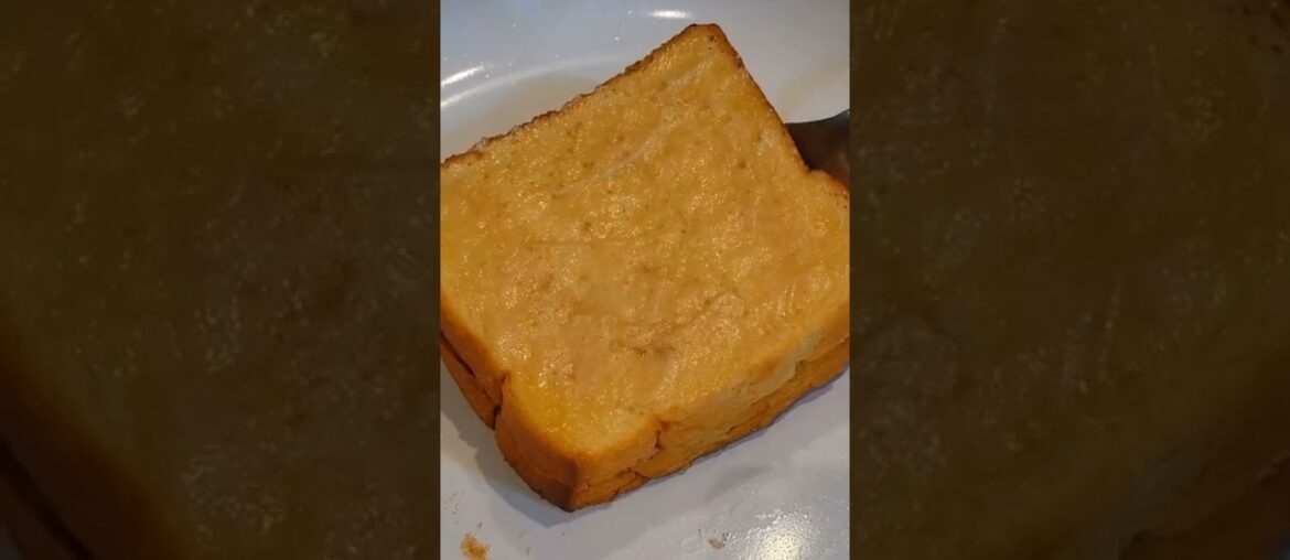 I never new about this! I will never eat French Toast With Eggs again! #food #cooking #frenchtoast