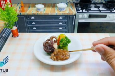 Perfect Miniature Octopus with Mushroom Sauce / Easy Octopus with Mushroom Sauce Recipe / Mini Food