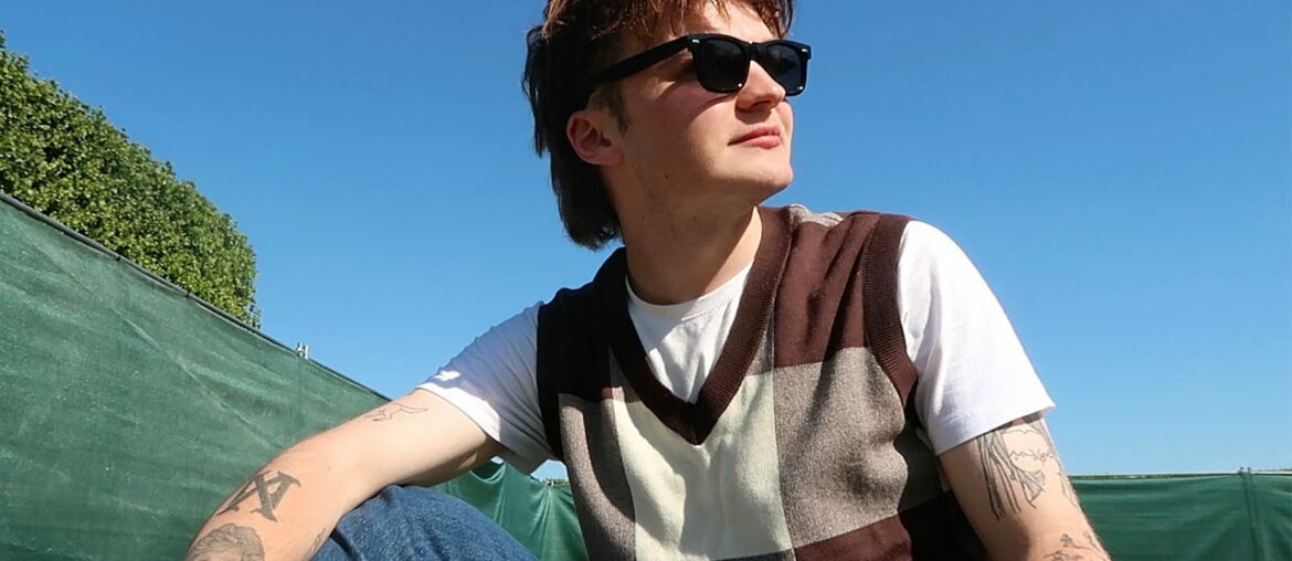 FRENCH MAN CONFRONTS ME… | vlog 11 FRENCH MAN CONFRONTS ME... | vlog 11