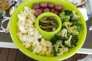 Lemon grass chicken & classic cheese fondue for catered events