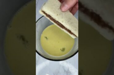 Nutella Stuffed French Toast Sticks - Inspo @fitwaffle #nutella #frenchtoast #breakfast #food #food