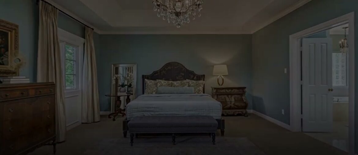 2 Hampton Place, The Woodlands, TX 77381