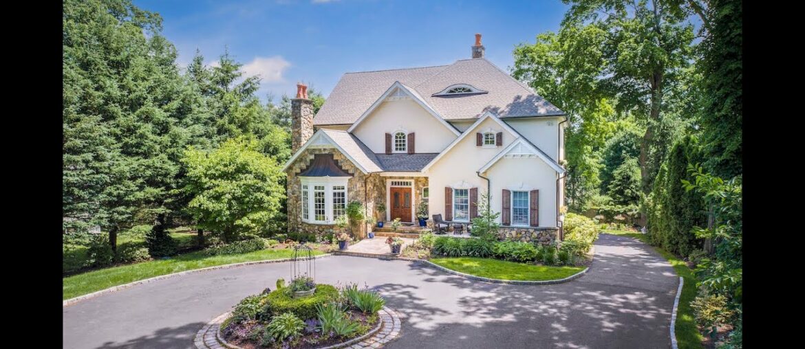 French Country in the Heart of Ridgefield, CT