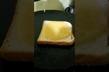 Bread omelette//french toast tamil//Bread recipes tamil.#shorts #breadrecipe #breadomelette #tamil