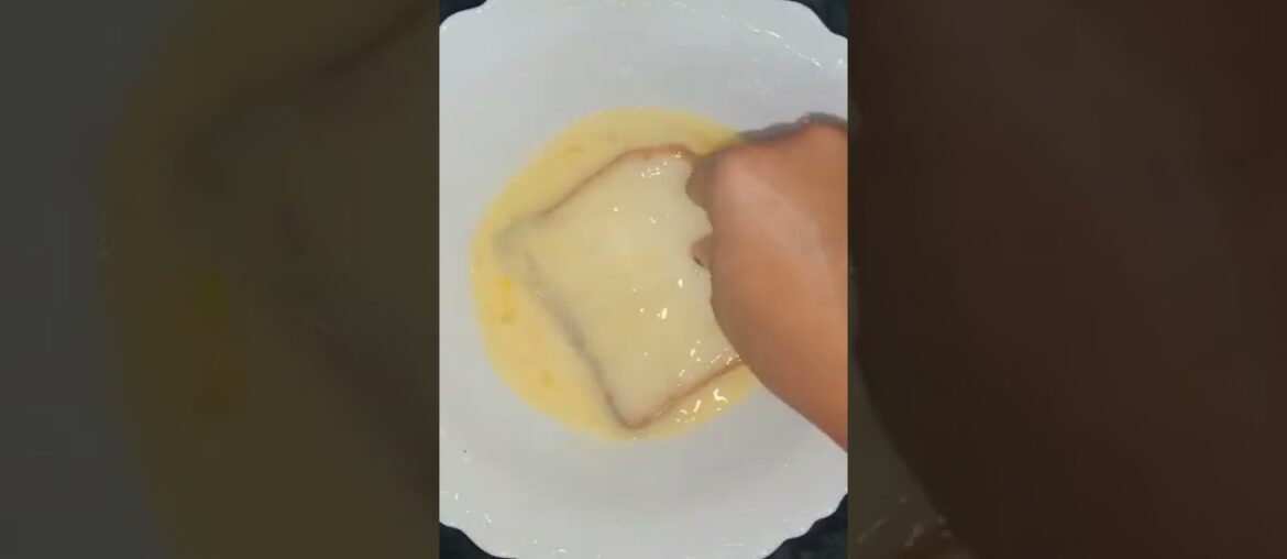 French toast | quick French toast recipe | easy breakfast recipe #shorts #yshorts #Frenchtoast