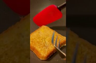 How to make French toast |French toast recipe by khan’s world | At home for begginners.