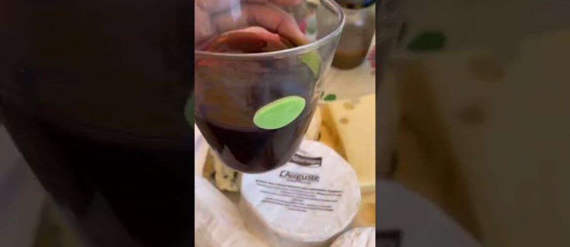 FRENCH CHEESE PLUS RED WINE SOLVE NA #shorts