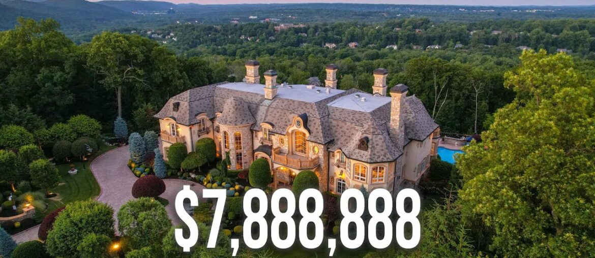 22 Tudor Rose Terrace, Mahwah, NJ 07430 I Joshua M. Baris I NJLux.com 22 Tudor Rose Terrace, Mahwah, NJ 07430 I Joshua M. Baris I NJLux.com