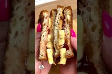 Gluten Free Peanut Butter and Jelly French Toast Recipe #foodifoodi