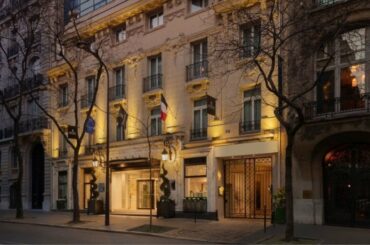 Renaissance Paris Nobel Tour Eiffel Hotel - Paris, France