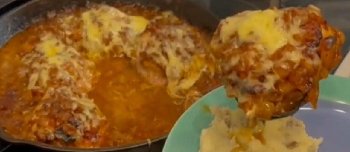 Try this Easy One Pan French Onion Chicken Skillet Try this Easy One Pan French Onion Chicken Skillet