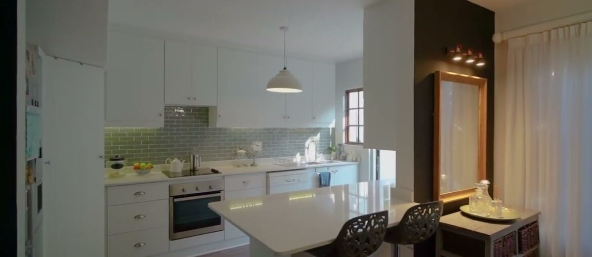 IMMACULATE PET FRIENDLY LOCK UP AND GO DUPLEX IN SOUGHT AFTER COMPLEX!