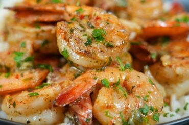 The Most Flavorful Garlic Butter Shrimp Ever | Quick & Easy Dinner Recipe
