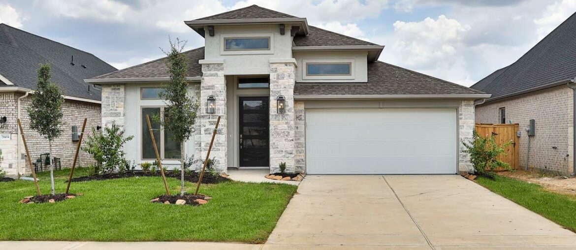 Perry Homes in Amira – 20430 Avelignese Way Perry Homes in Amira - 20430 Avelignese Way