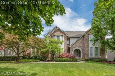 Residential for sale - 1032 Andover Drive, Northville, MI 48167