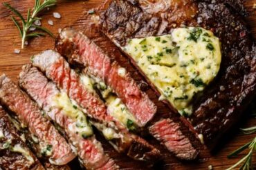 Delicious Sauces You Need To Try On Steak