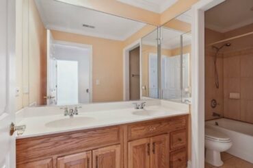 441 Ridge Road, Wilmette, IL 60091