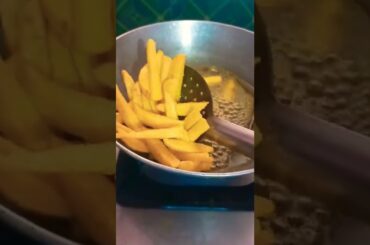 Crispy French Fries Recipe ll Snacks Corner ll #Shorts