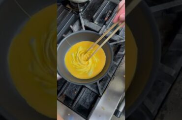 #egg #omelett #tiktokfood  #food #cooking #cookingtiktok #foodtok #french #homechef #chicken #shorts